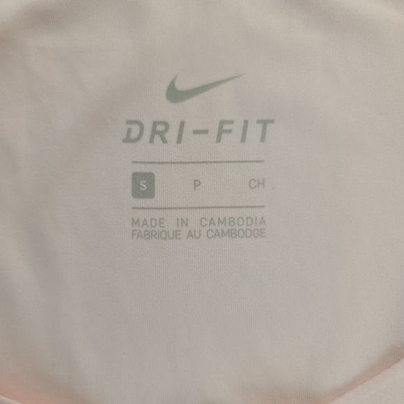 Nike Dri Fit Wmn's Sm Pink Work Out Tee - Picture 6 of 6